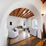 In Mykonos Near Agios Sostis 别墅 *