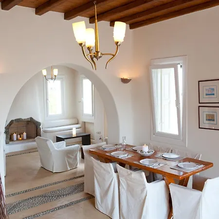 In Mykonos Near Agios Sostis ヴィラ